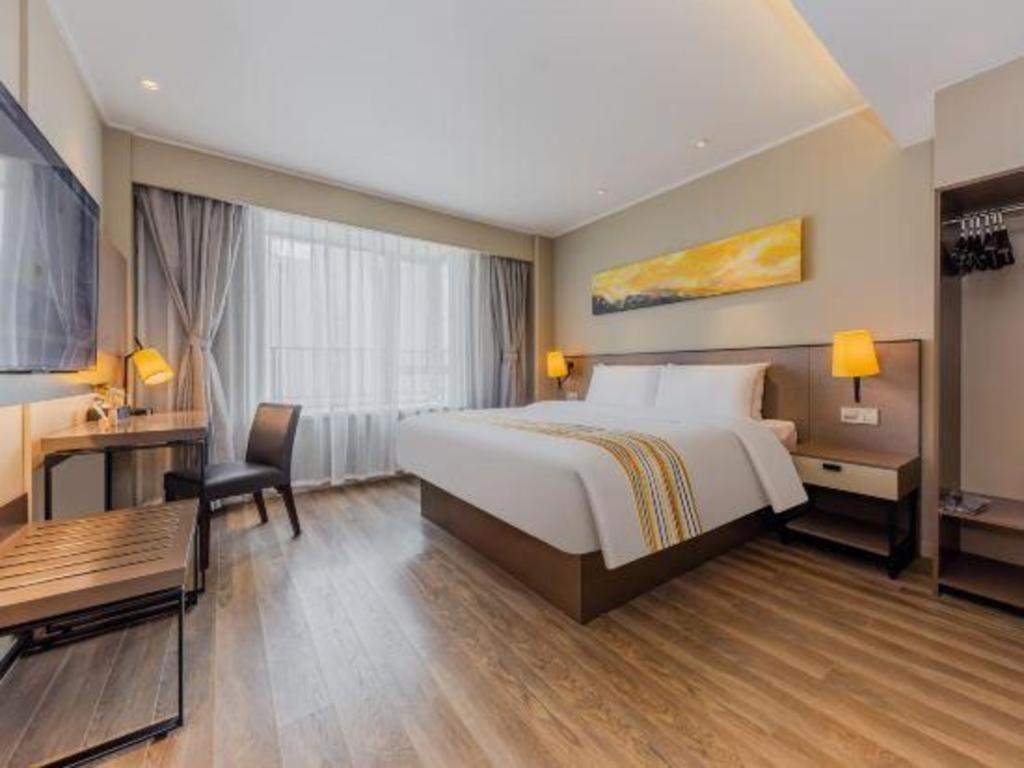 Home Inn Plus Shanghai New International Expo Center Yushan Road Yuanshen Sports Esterno foto