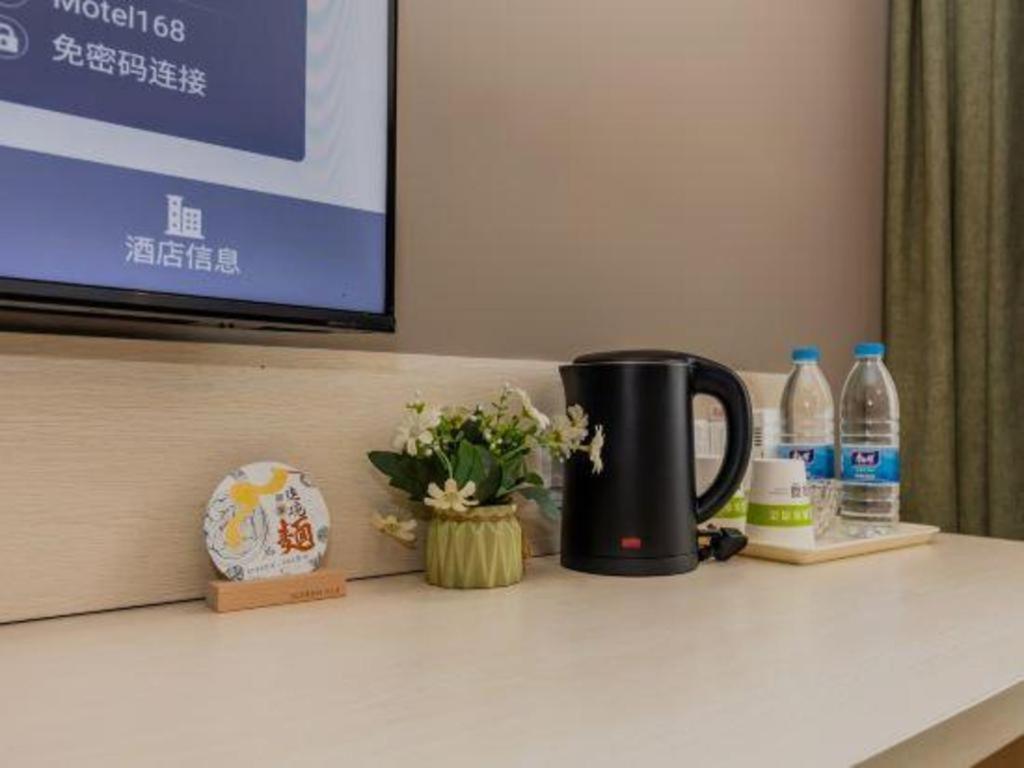 Home Inn Plus Shanghai New International Expo Center Yushan Road Yuanshen Sports Esterno foto