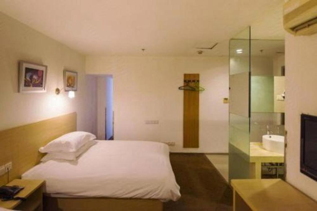 Home Inn Plus Shanghai New International Expo Center Yushan Road Yuanshen Sports Esterno foto