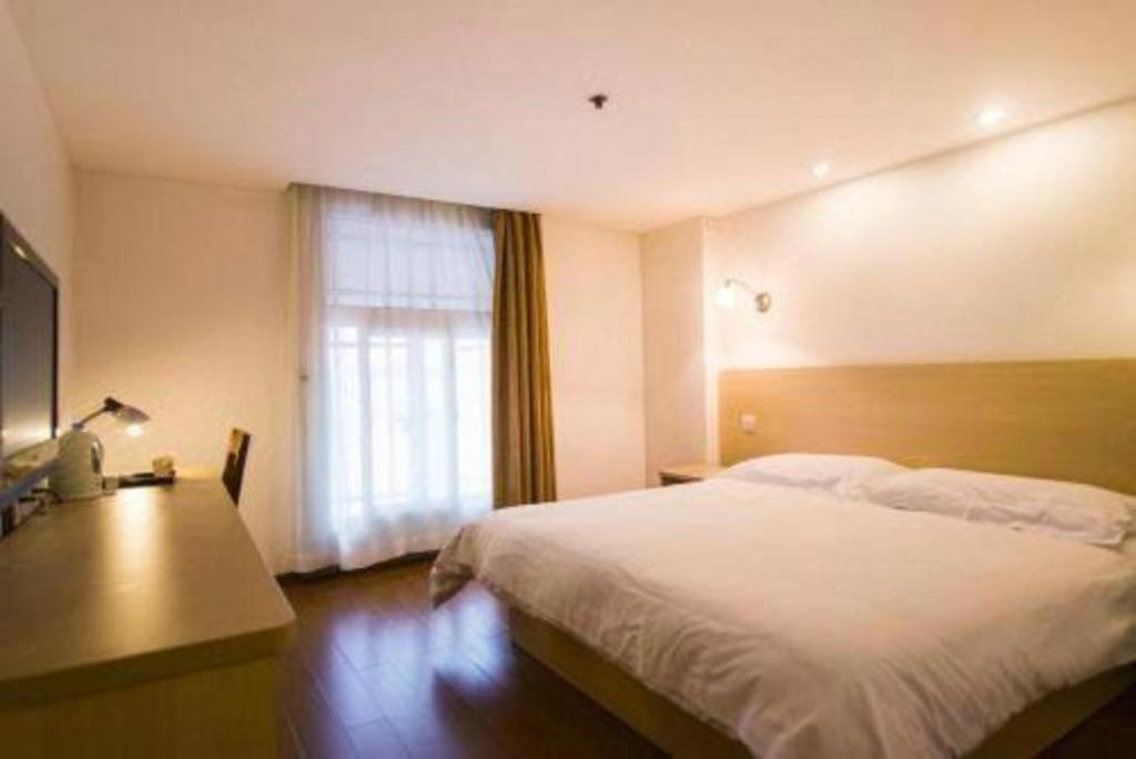 Home Inn Plus Shanghai New International Expo Center Yushan Road Yuanshen Sports Esterno foto