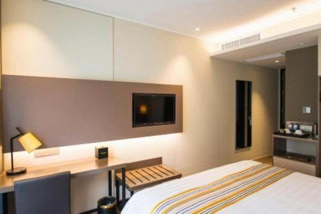 Home Inn Plus Shanghai New International Expo Center Yushan Road Yuanshen Sports Esterno foto