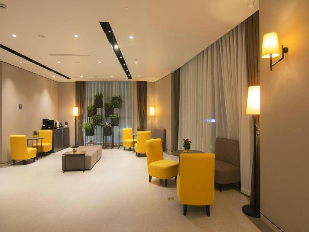 Home Inn Plus Shanghai New International Expo Center Yushan Road Yuanshen Sports Esterno foto
